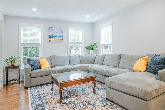 112 Burlington Street, Woburn, MA 01801