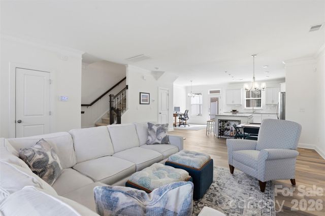 1008 Township Parkway, Belmont, NC 28012