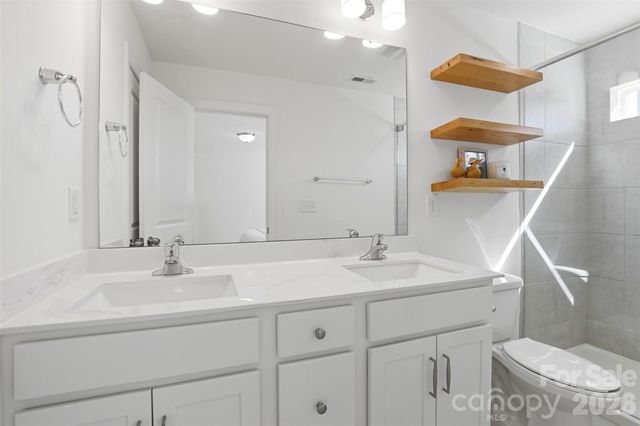 1008 Township Parkway, Belmont, NC 28012