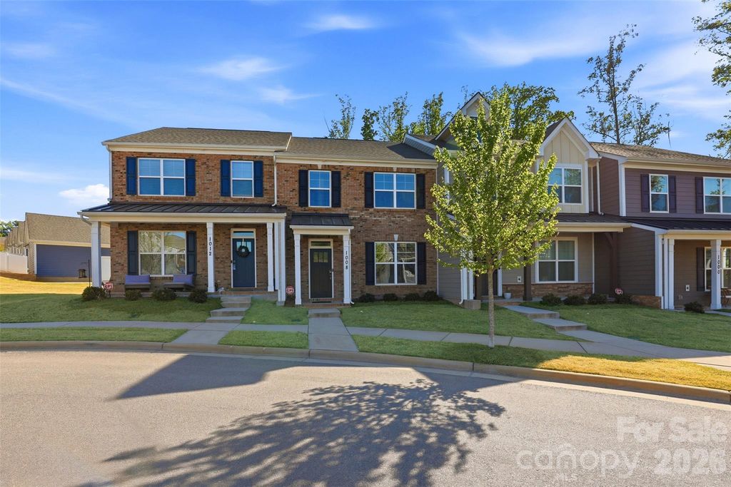 1008 Township Parkway, Belmont, NC 28012
