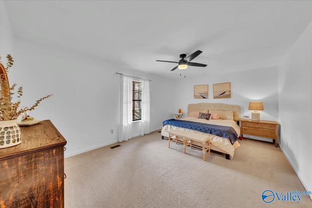 3233 Creek Path Road, Guntersville, AL 35976