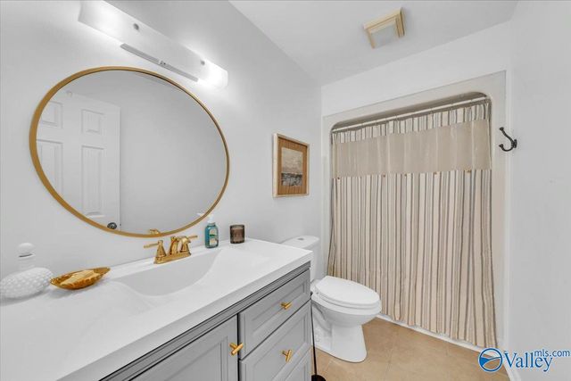 3233 Creek Path Road, Guntersville, AL 35976