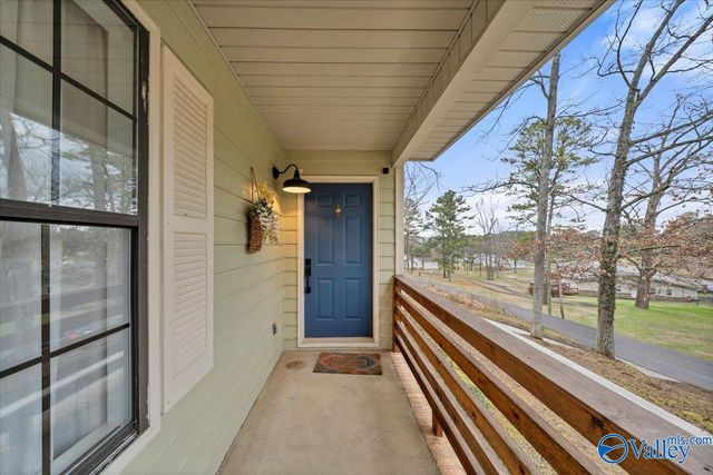 3233 Creek Path Road, Guntersville, AL 35976