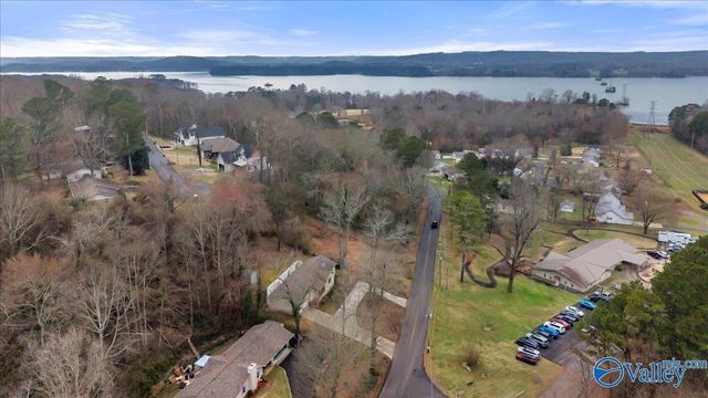 3233 Creek Path Road, Guntersville, AL 35976