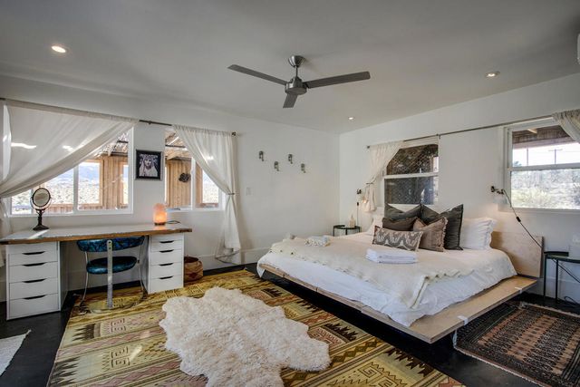 7201 Alturas Drive, Joshua Tree, CA 92252