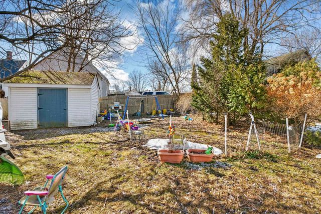 11-13 Jackson Street, Hillsborough, NH 03244