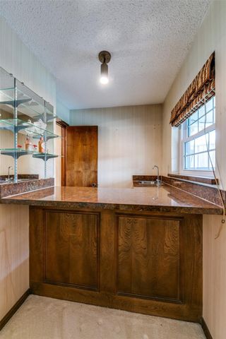 321 Kingsbridge Drive, Garland, TX 75040