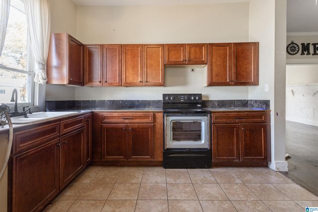 107 BLUFF STREET, Warrior, AL 35180