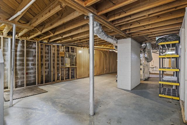 408 N 3rd Street, Danville, KY 40422