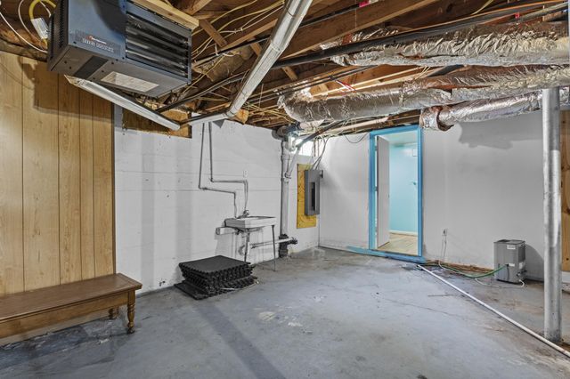408 N 3rd Street, Danville, KY 40422