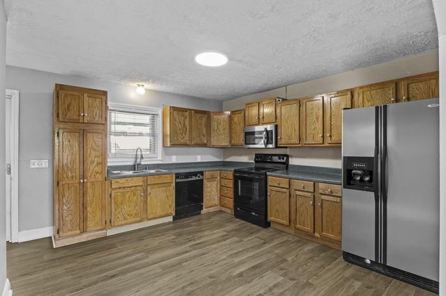 408 N 3rd Street, Danville, KY 40422
