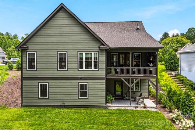 25 E Williams Meadow Court, Hendersonville, NC 28739