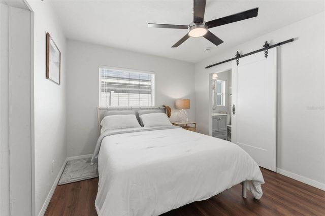 1824 59TH WAY N, St Petersburg, FL 33710