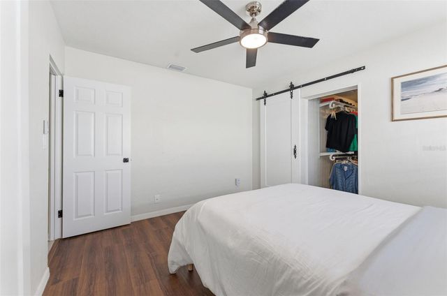 1824 59TH WAY N, St Petersburg, FL 33710