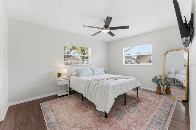 1824 59TH WAY N, St Petersburg, FL 33710