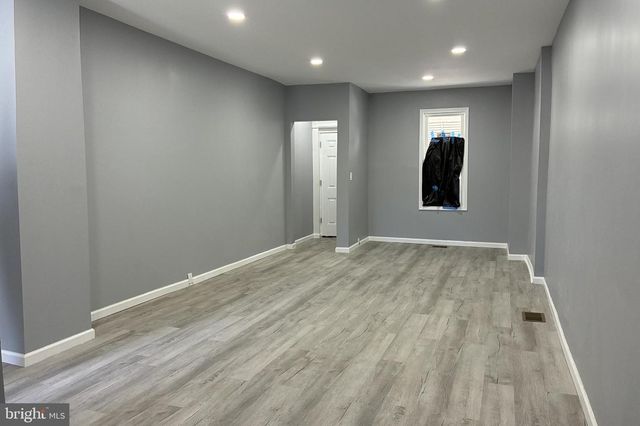 320 RUTHERFORD AVE, Trenton, NJ 08618