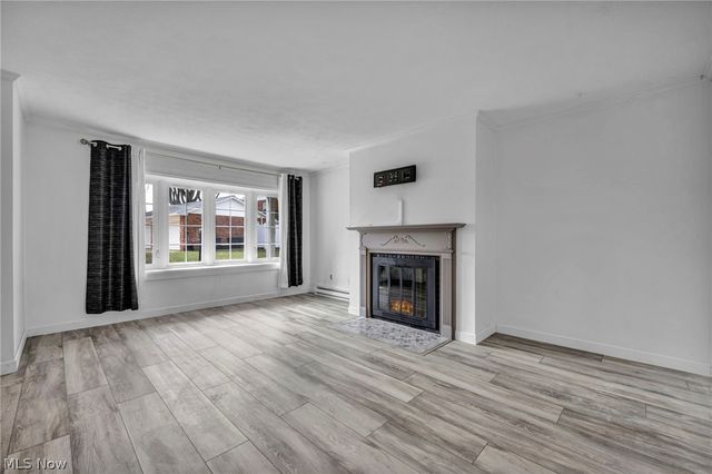 15 Meadowlawn Drive 9, Mentor, OH 44060