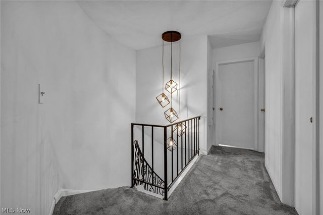 15 Meadowlawn Drive 9, Mentor, OH 44060