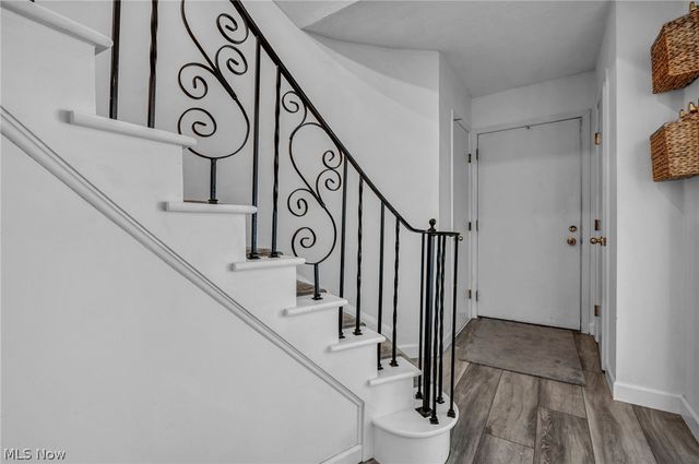 15 Meadowlawn Drive 9, Mentor, OH 44060