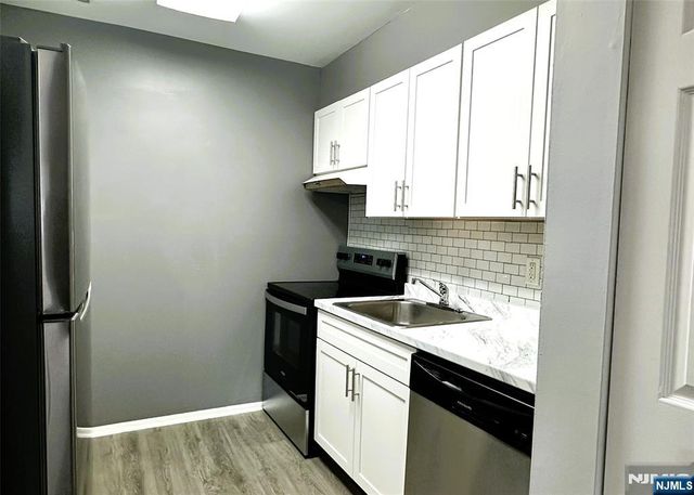 66 S Franklin Turnpike 72, Ramsey, NJ 07446