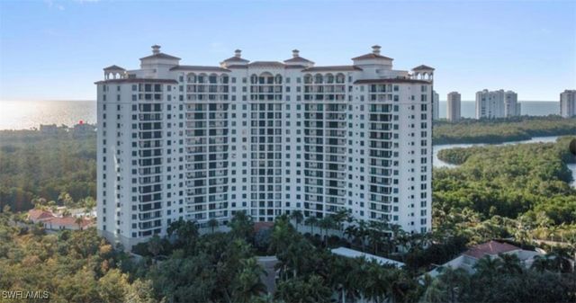 7575 Pelican Bay BLVD 1008, Naples, FL 34108
