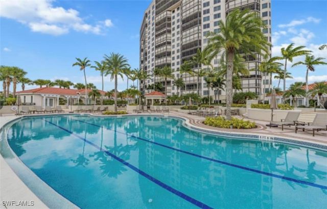 7575 Pelican Bay BLVD 1008, Naples, FL 34108