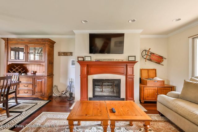 79 Hunter Drive N5, Hunter, NY 12442