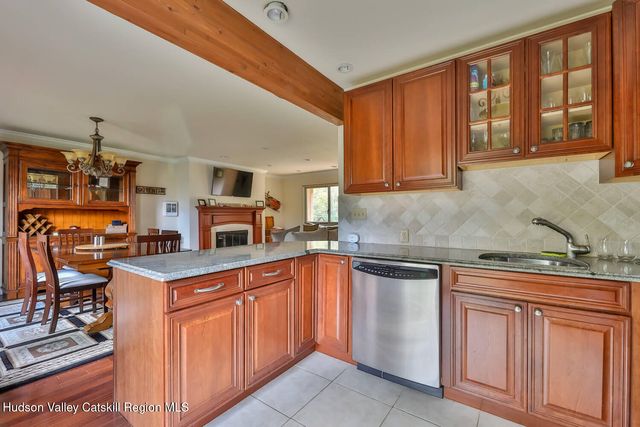 79 Hunter Drive N5, Hunter, NY 12442