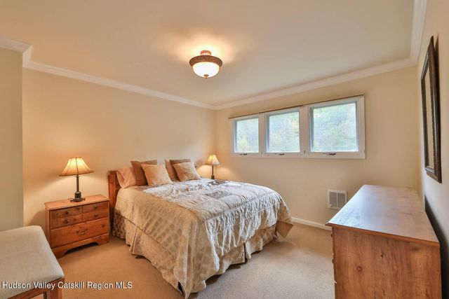 79 Hunter Drive N5, Hunter, NY 12442