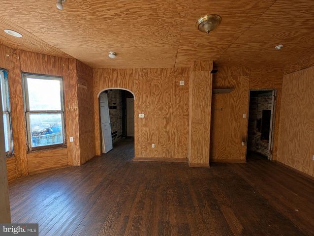 605 FOWLER AVE, Vineland, NJ 08360