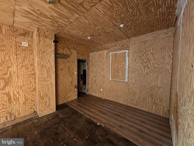605 FOWLER AVE, Vineland, NJ 08360