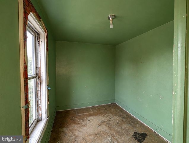 605 FOWLER AVE, Vineland, NJ 08360