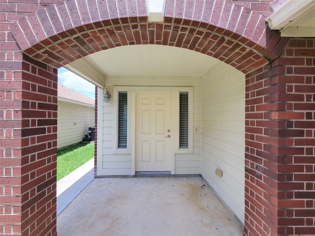 19022 Yellow Thrush Drive, Cypress, TX 77433