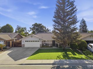 4819 Goal Point Street, Bakersfield, CA 93312