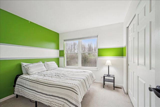 1324 Richmond Lane, Bartlett, IL 60103