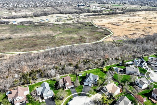 1324 Richmond Lane, Bartlett, IL 60103