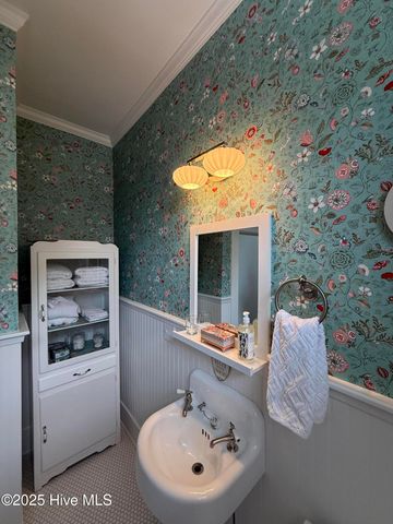 704 Park Avenue, Goldsboro, NC 27530