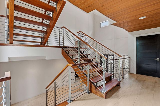 3605 Robbins RD, Austin, TX 78730