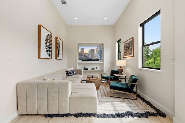 3605 Robbins RD, Austin, TX 78730