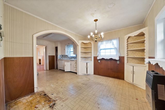 1228 W Gambrell Street, Fort Worth, TX 76115