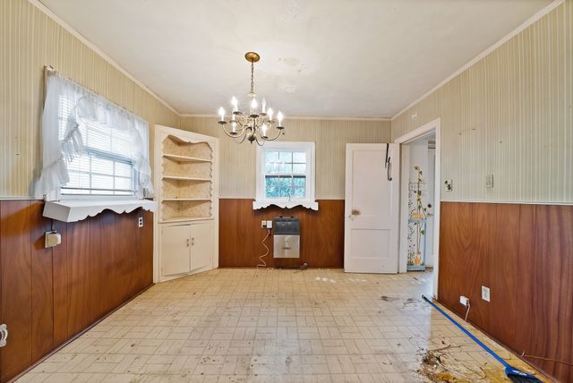 1228 W Gambrell Street, Fort Worth, TX 76115