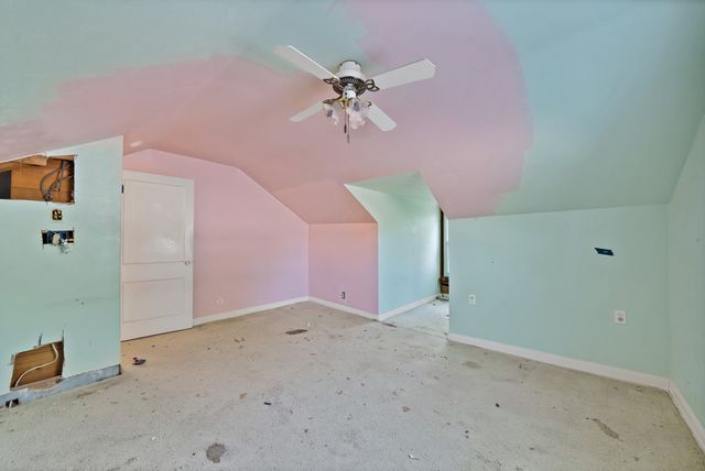 1228 W Gambrell Street, Fort Worth, TX 76115