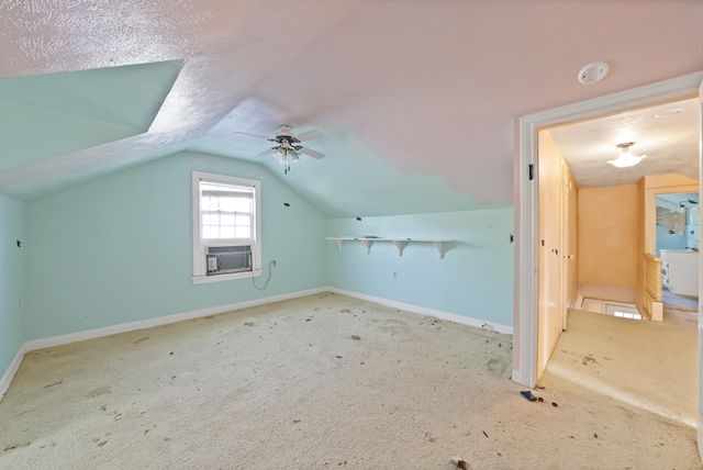 1228 W Gambrell Street, Fort Worth, TX 76115