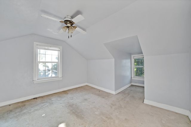 1228 W Gambrell Street, Fort Worth, TX 76115