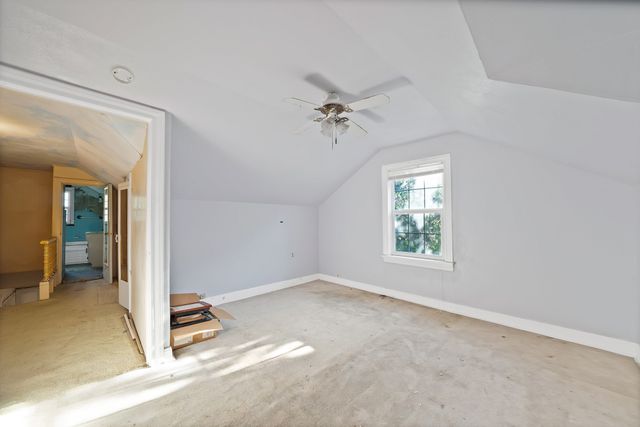 1228 W Gambrell Street, Fort Worth, TX 76115