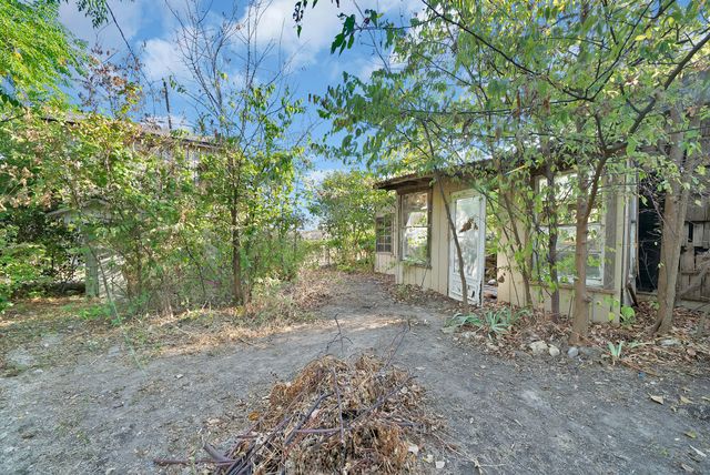 1228 W Gambrell Street, Fort Worth, TX 76115