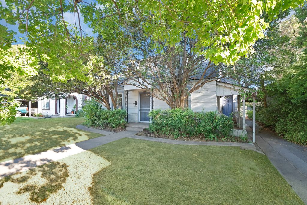 1228 W Gambrell Street, Fort Worth, TX 76115 — photo 2