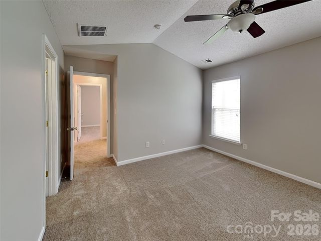 1032 Meadowbrook Lane SW, Concord, NC 28027