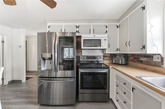 17 Bellaire Avenue, West Warwick, RI 02893