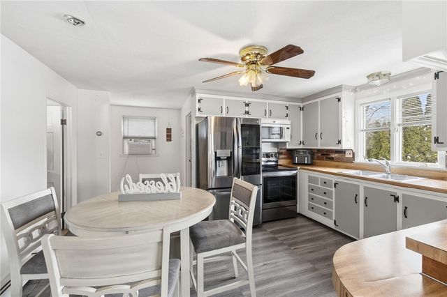 17 Bellaire Avenue, West Warwick, RI 02893